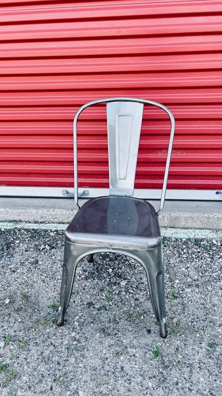 Set of 6 Industrial Bistro Metal Dining Chairs (Tolix-Style)
