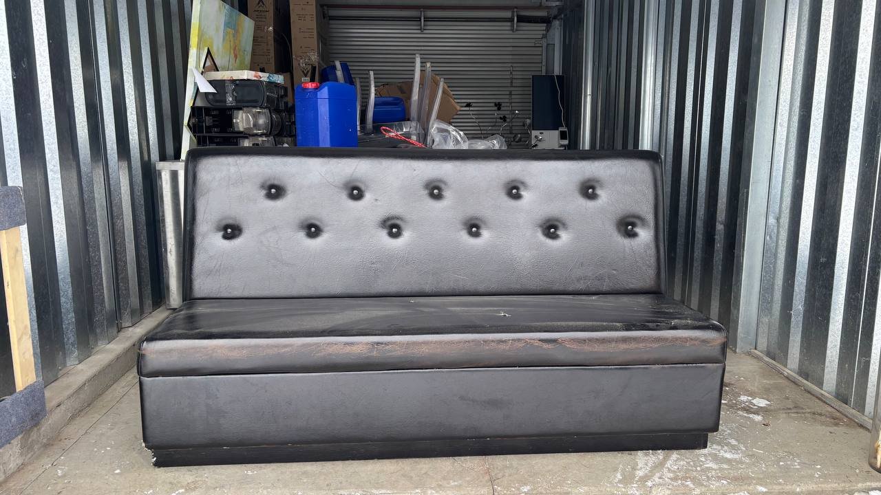 Absolute Multi-Lot Clearance: Bicycles, Furniture & Extra Goods